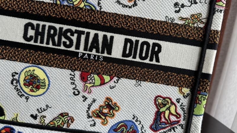 Christian Dior Shopping Bags